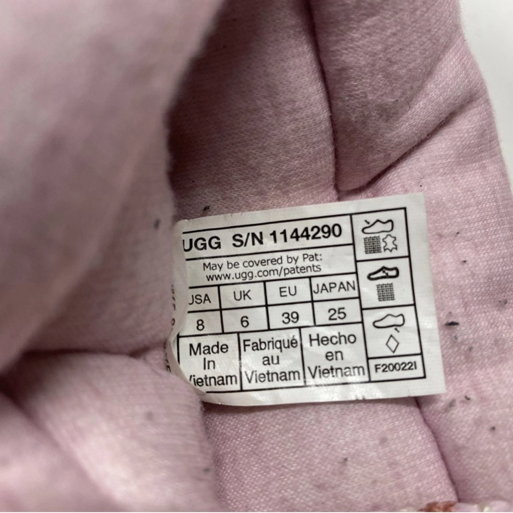 UGG boots - Picture 7 of 7